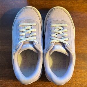 Kizik Lilac Sneakers with White Laces 10C